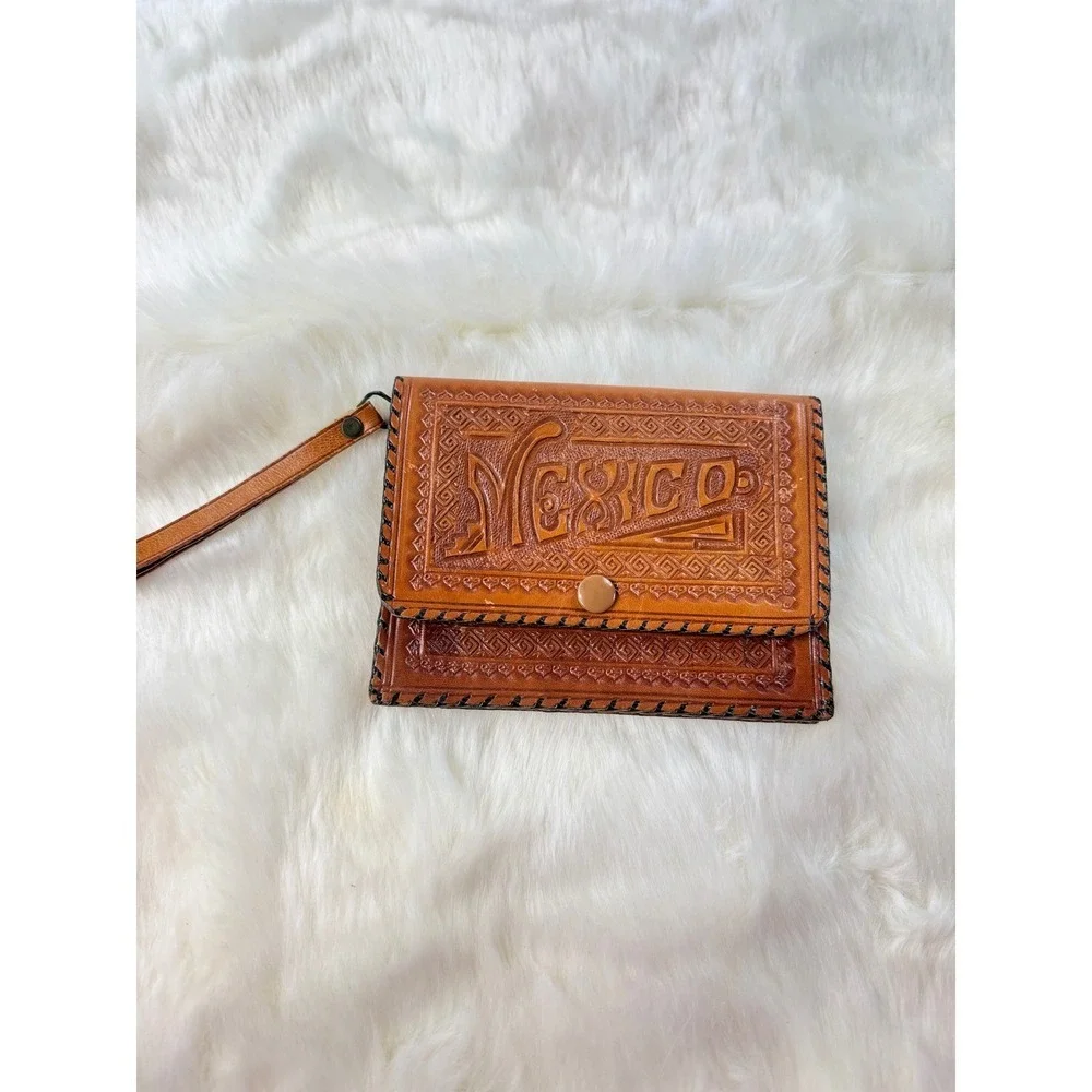 Vintage Tooled Leather Clutch Wallet‎ MEXICO Wrist Strap Brown Snap Closure